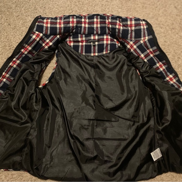 Plaid puffer vest - Picture 8 of 8